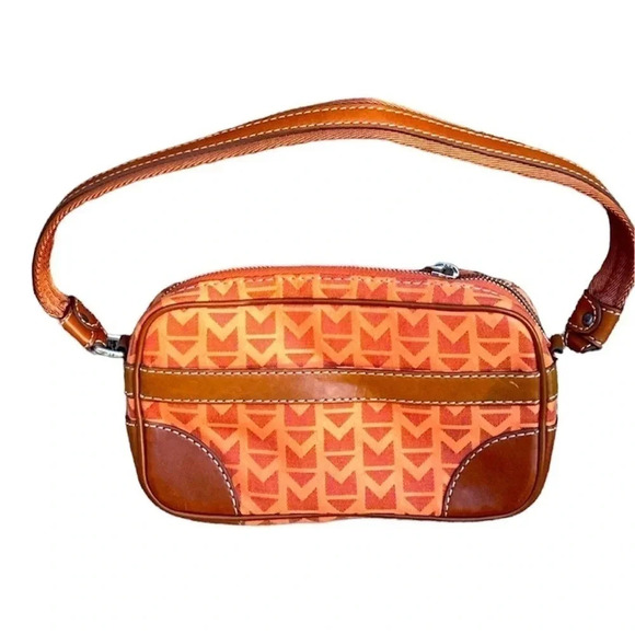 Micheal Kors Aztec Print Shoulder Bag - Picture 1 of 5